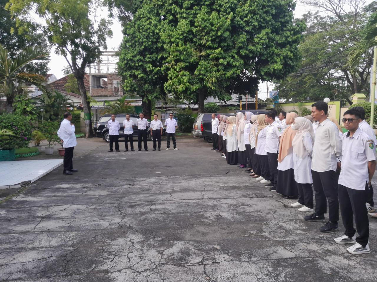 Wabup Sumbawa Sidak Dinas Peternakan di Hari Pertama Kerja Setelah Lebaran